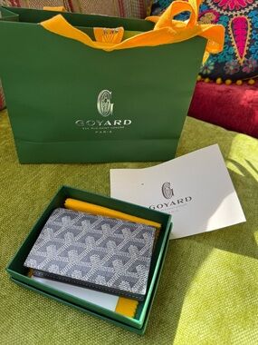 Goyard Saint-Pierre Card Wallet Gray. Brand new with original packaging.